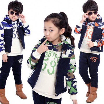 童装三件套冬装新款韩版男童女童时尚迷彩加厚卫衣儿童套装代发货