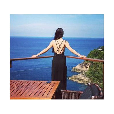 泰国度假沙滩裙露背性感欧美连衣裙莫代尔显瘦吊带背心长裙