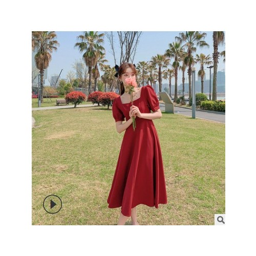 2021新款女装韩版方领红色雪纺连衣裙中长款气质泡泡袖法式裙子夏